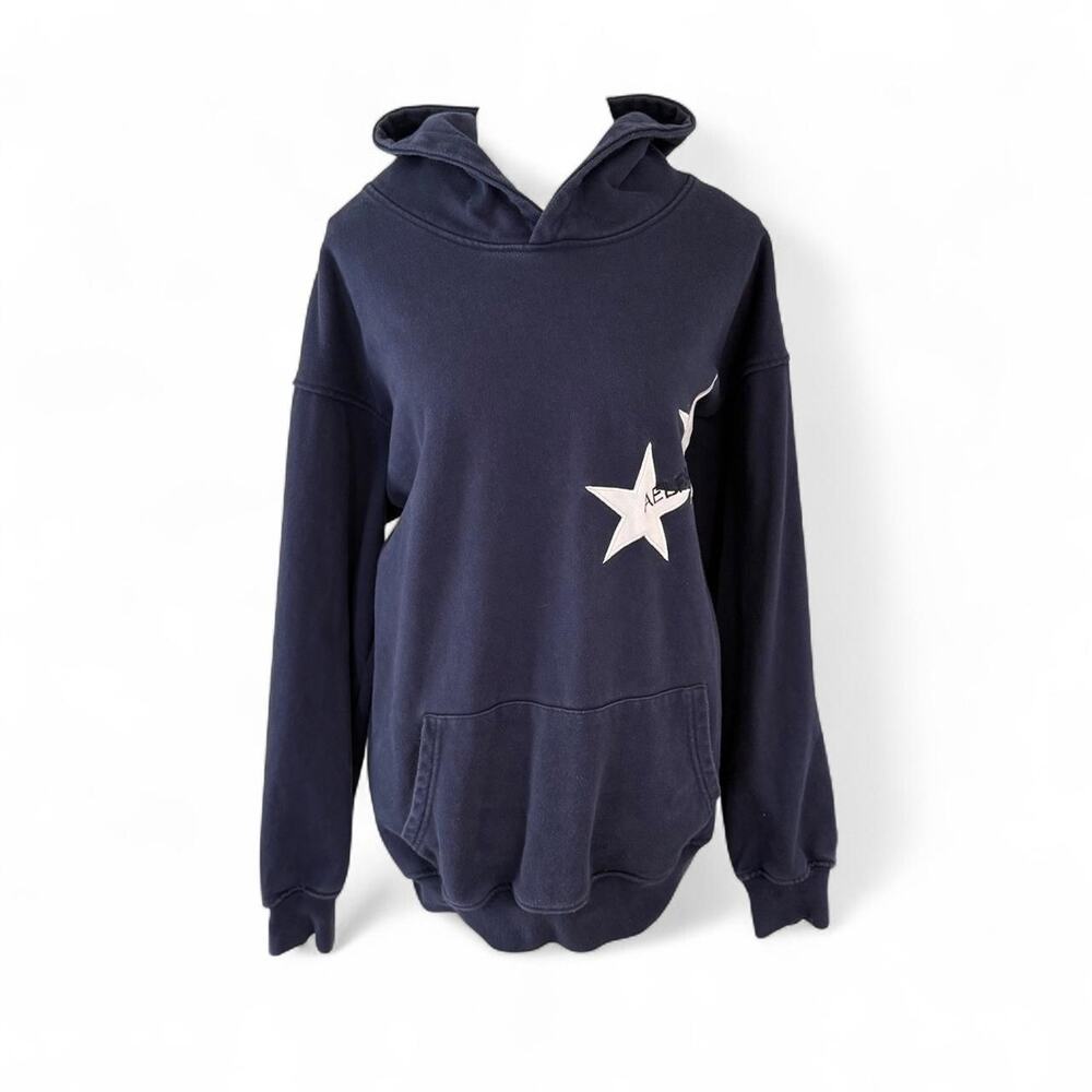 Elfric Eden navy blue hoodie with white star graphic, size S